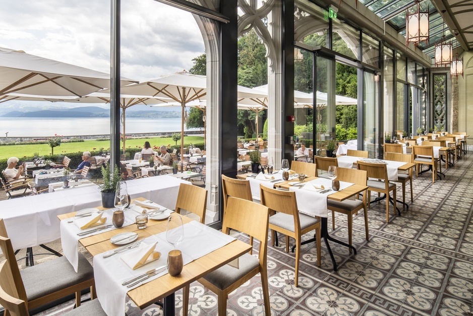 Shadau Castle Hotel Restaurant Veranda