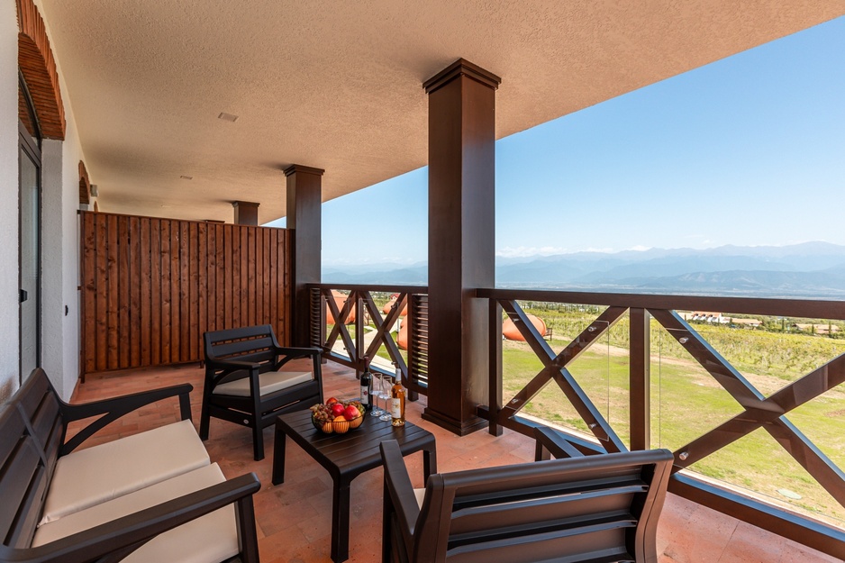 Hotel Qvevrebi Room Balcony Mountain Qvevri Vineyard View