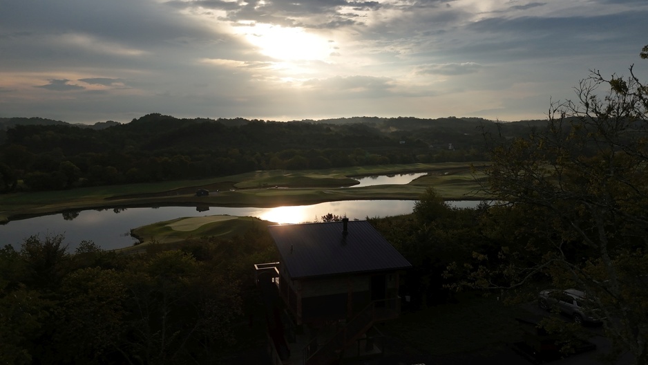 Sanctuary Treehouse Resort - Panorama