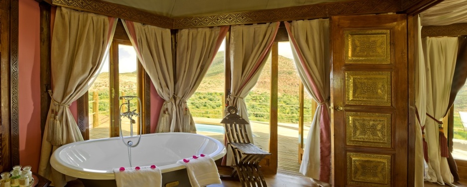 Luxury bathroom in a tent