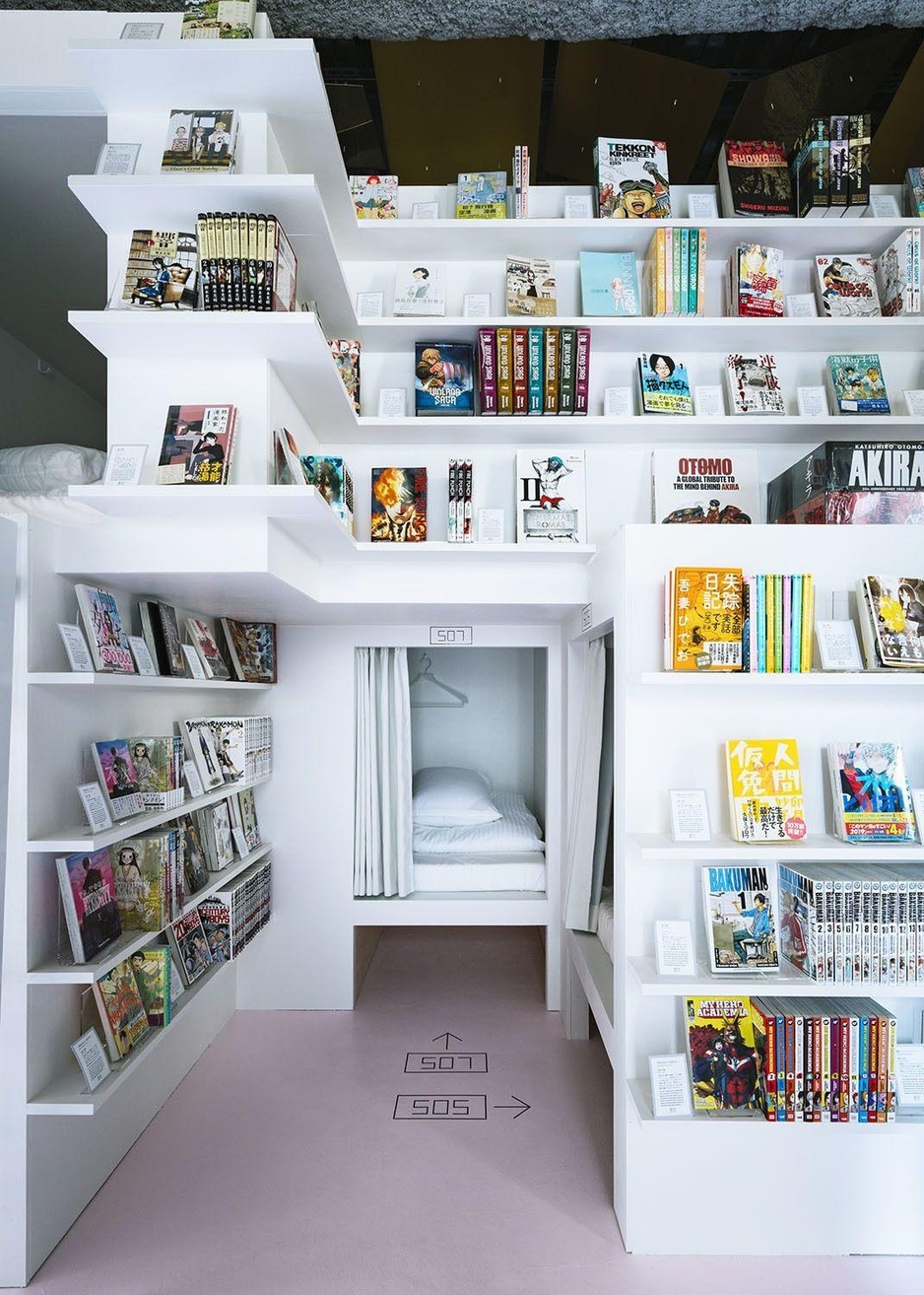 Manga Art Hotel Capsule Room