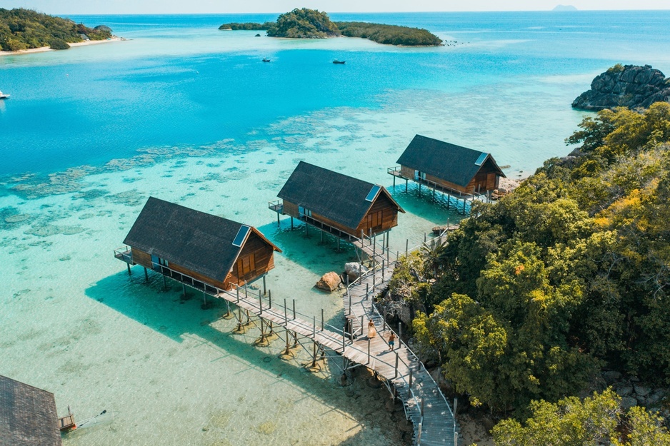 Bawah Reserve - Aerial Overwater Bungalows