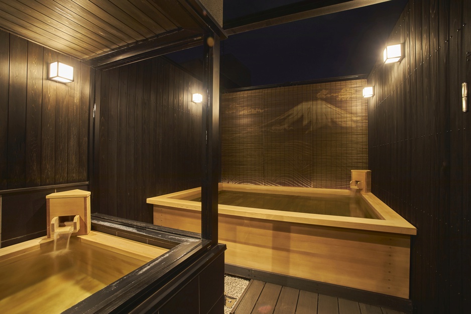 SAKE Bar Hotel Asakusa Private Open-Air Bath