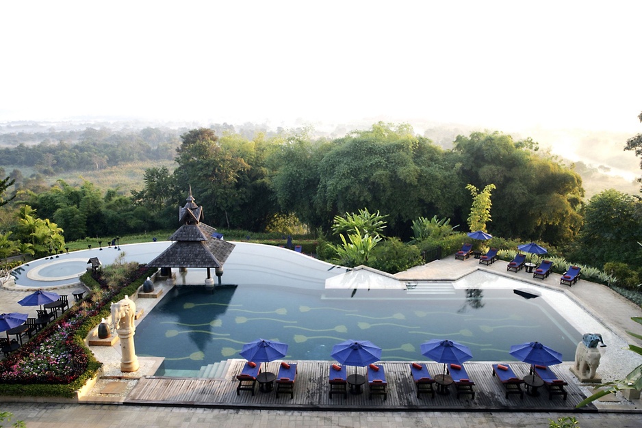 Anantara Golden Triangle swimming pool
