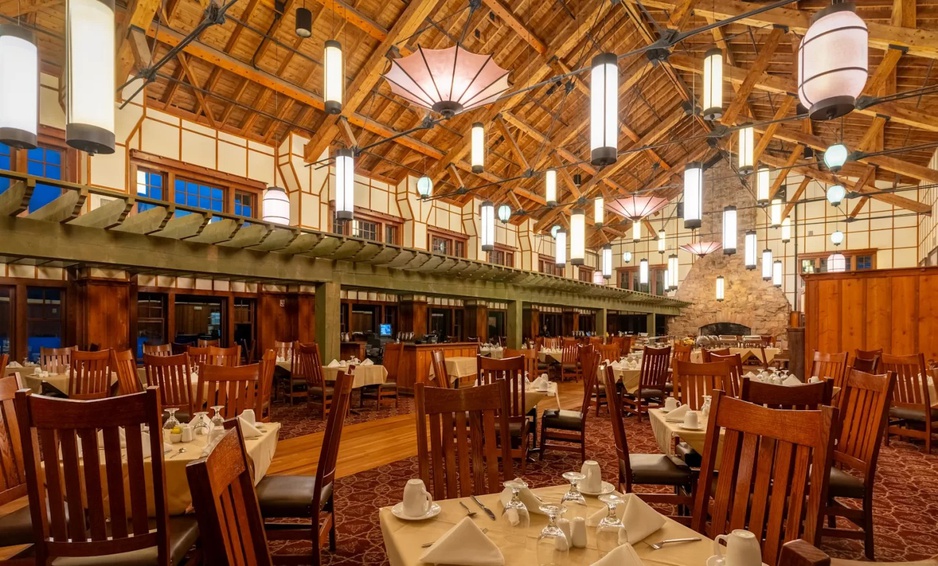 Many Glacier Hotel's Ptarmigan Dining Room