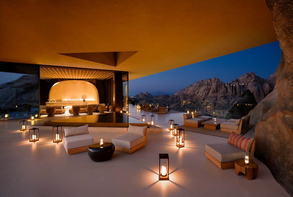 Desert Rock Resort - MICA Restaurant