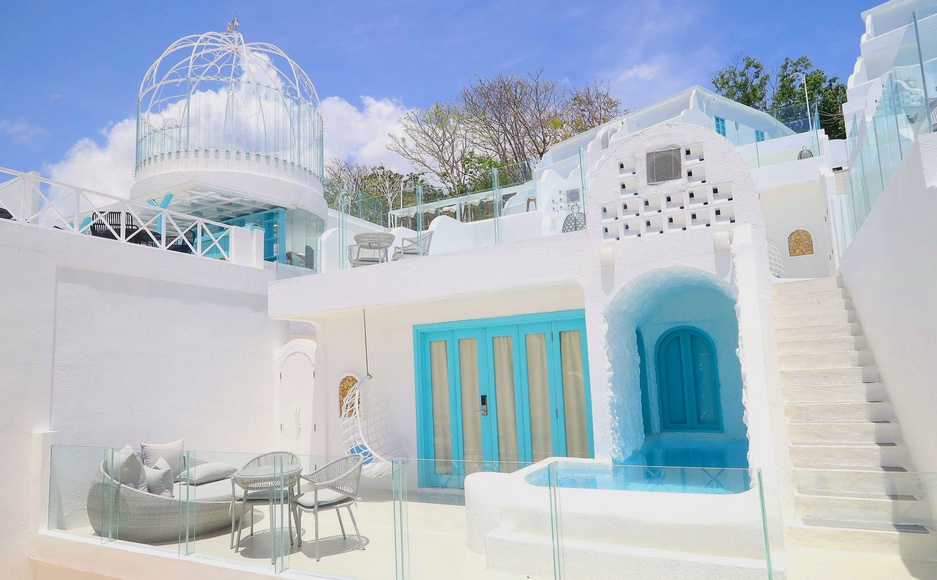 Loccal Collection Hotel Villa Rangko / Batu Cermin