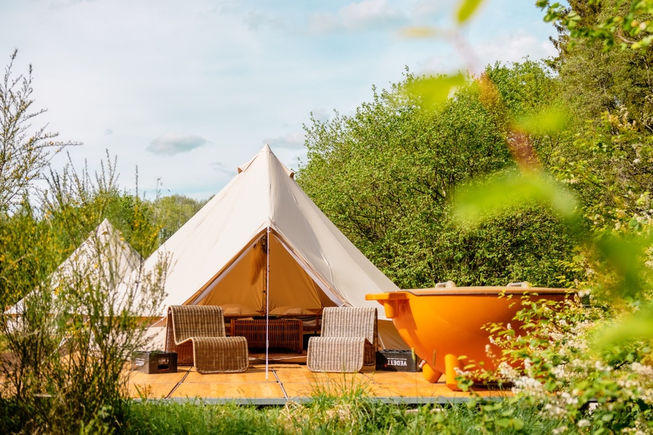 Daft Hotel Tipi Exterior