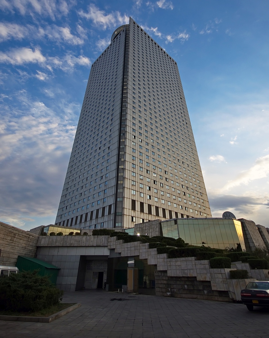 Yanggakdo International Hotel Building Exterior