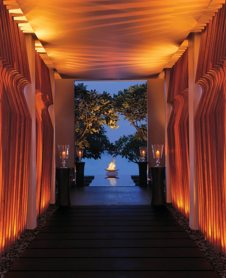 Reethi Rah restaurant entrance