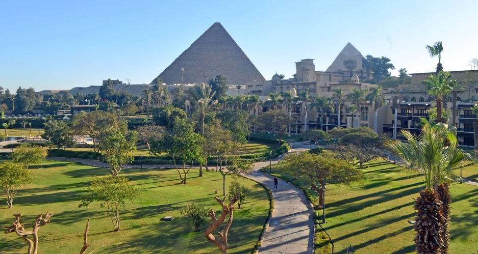 Marriott Mena House, Cairo Hotel & the Great Pyramids of Giza