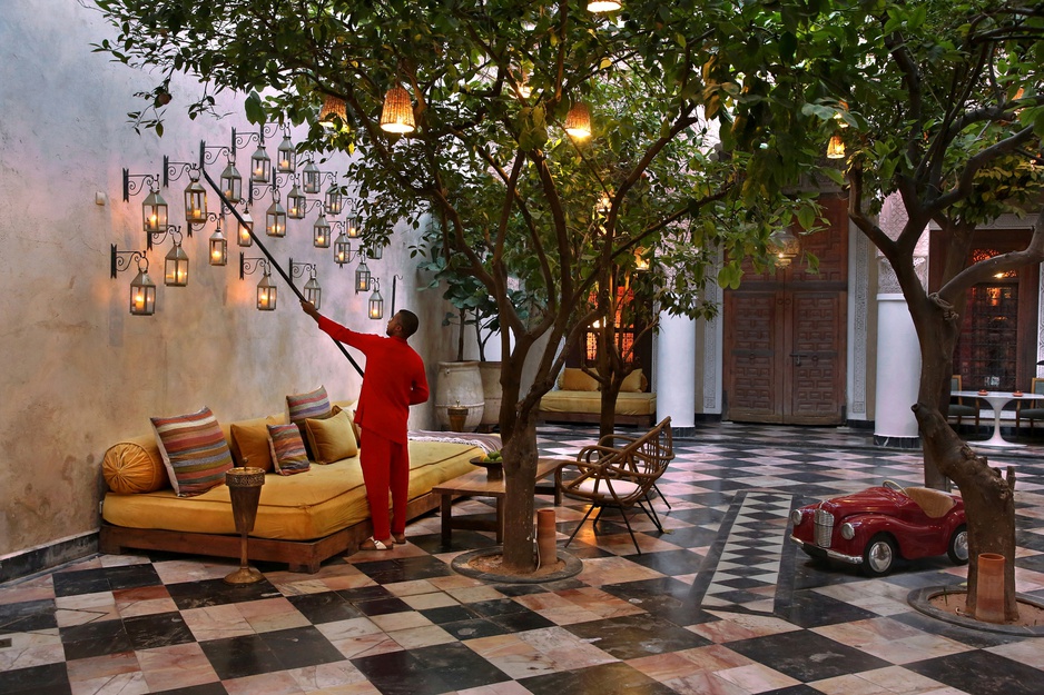 El Fenn Hotel Patio's Cozy Lamps