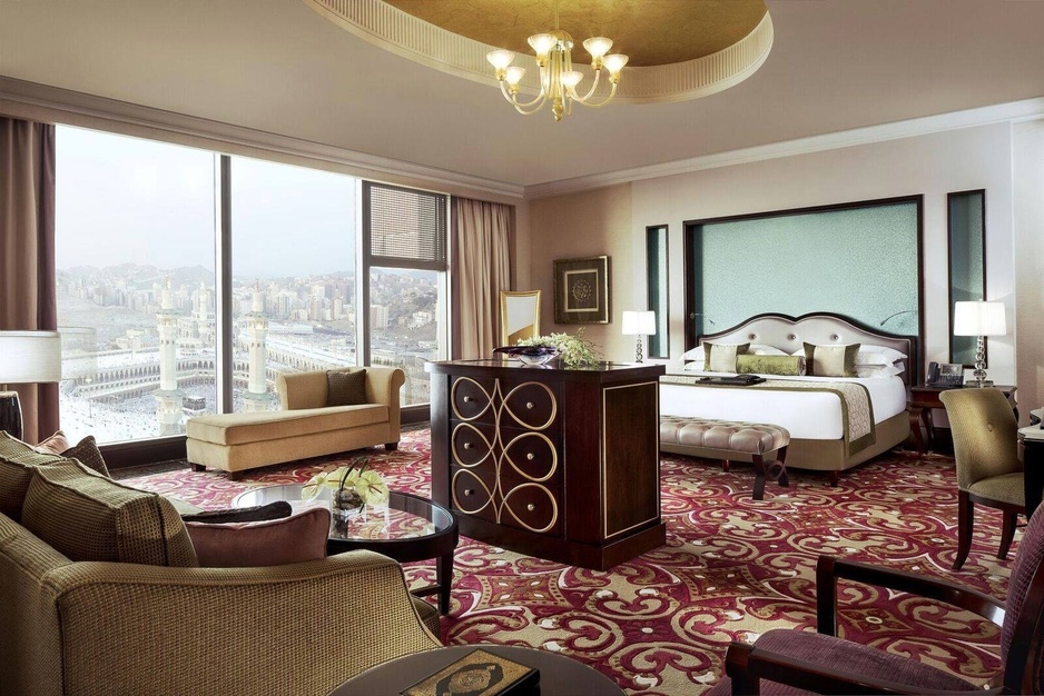 The Clock Towers Fairmont Hotel Grand Royal Suite