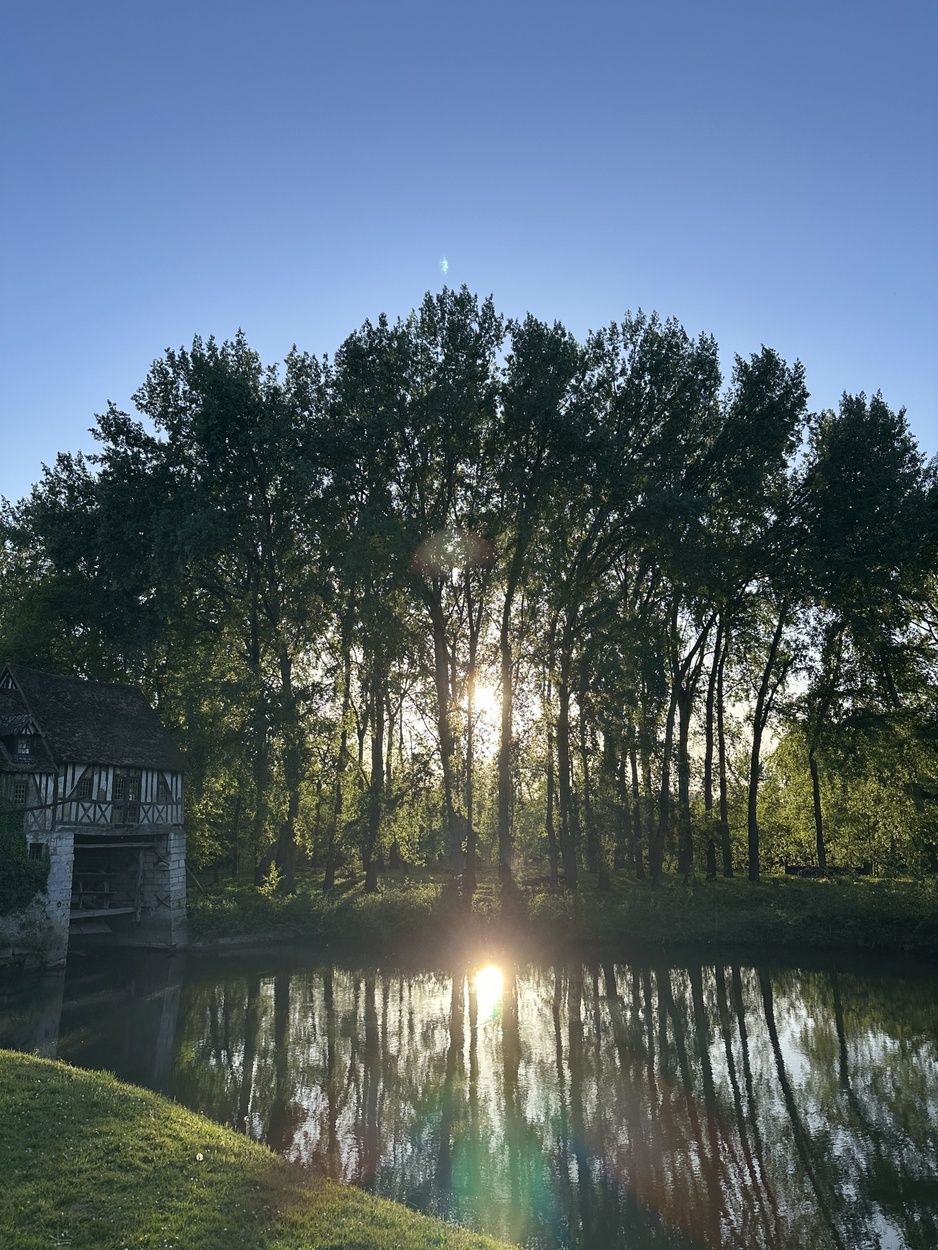 Le Moulin d'Andé - Lake