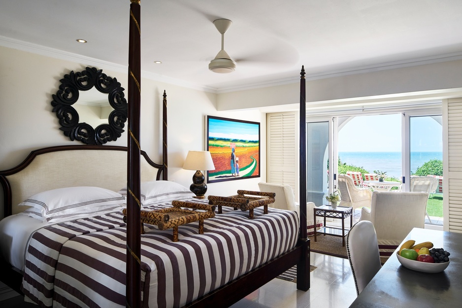 The Oyster Box Hotel - Sea Facing Cabana Bedroom