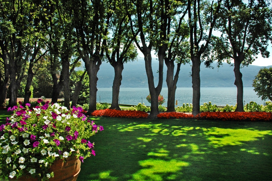 Villa Feltrinelli garden
