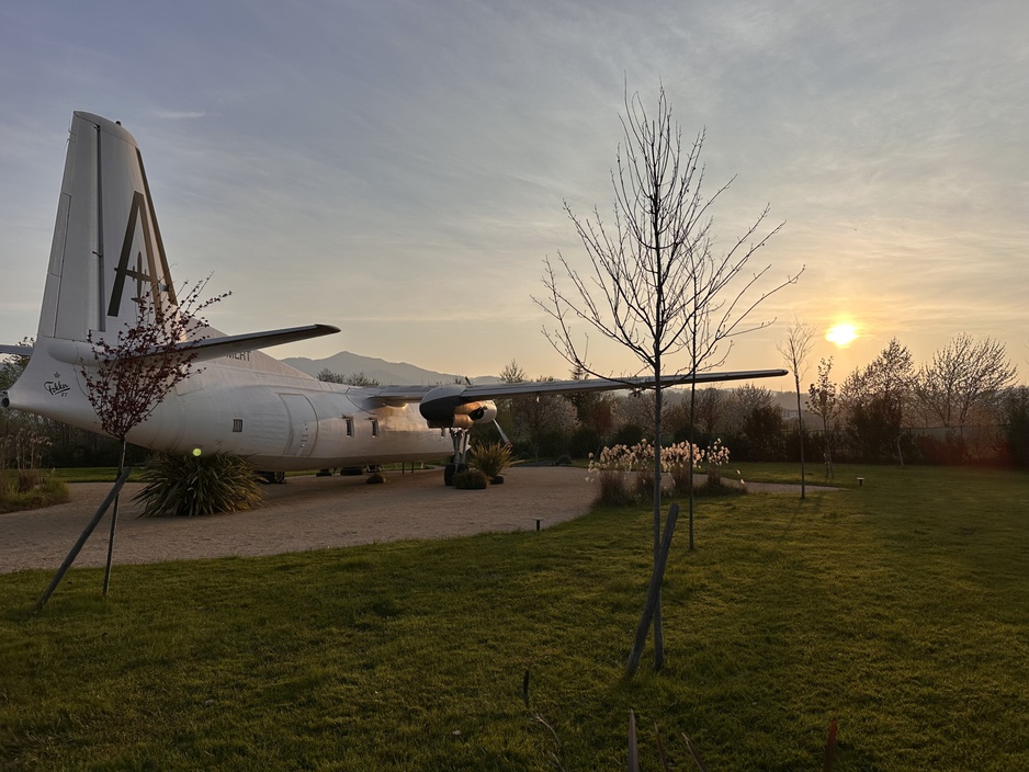 Fokker 27 Back
