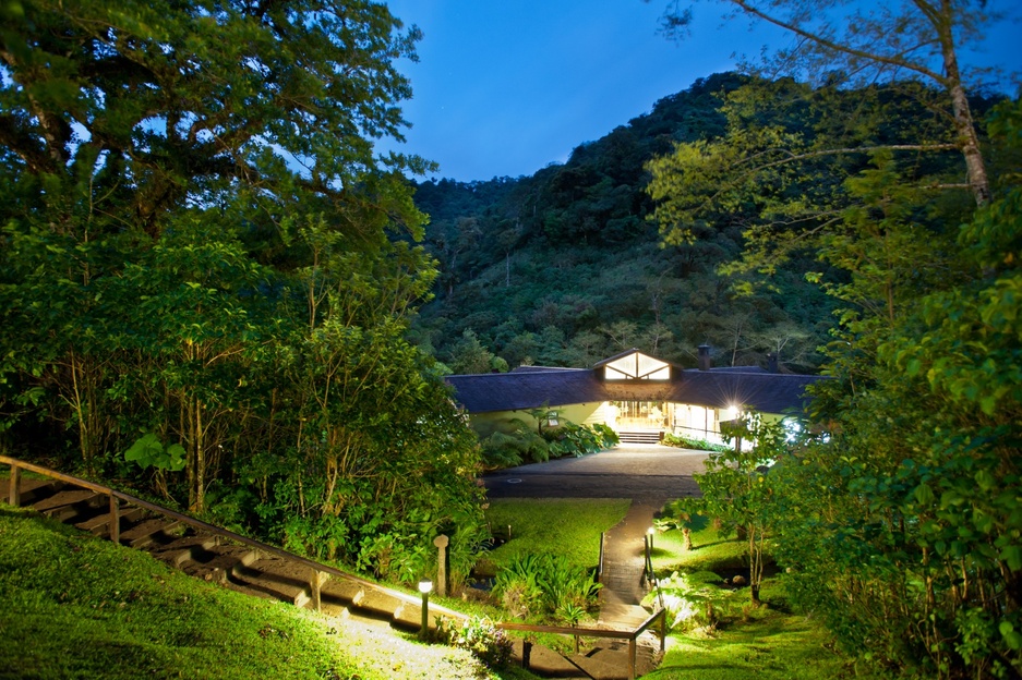 El Silencio Lodge Main Building Front Lighted Path