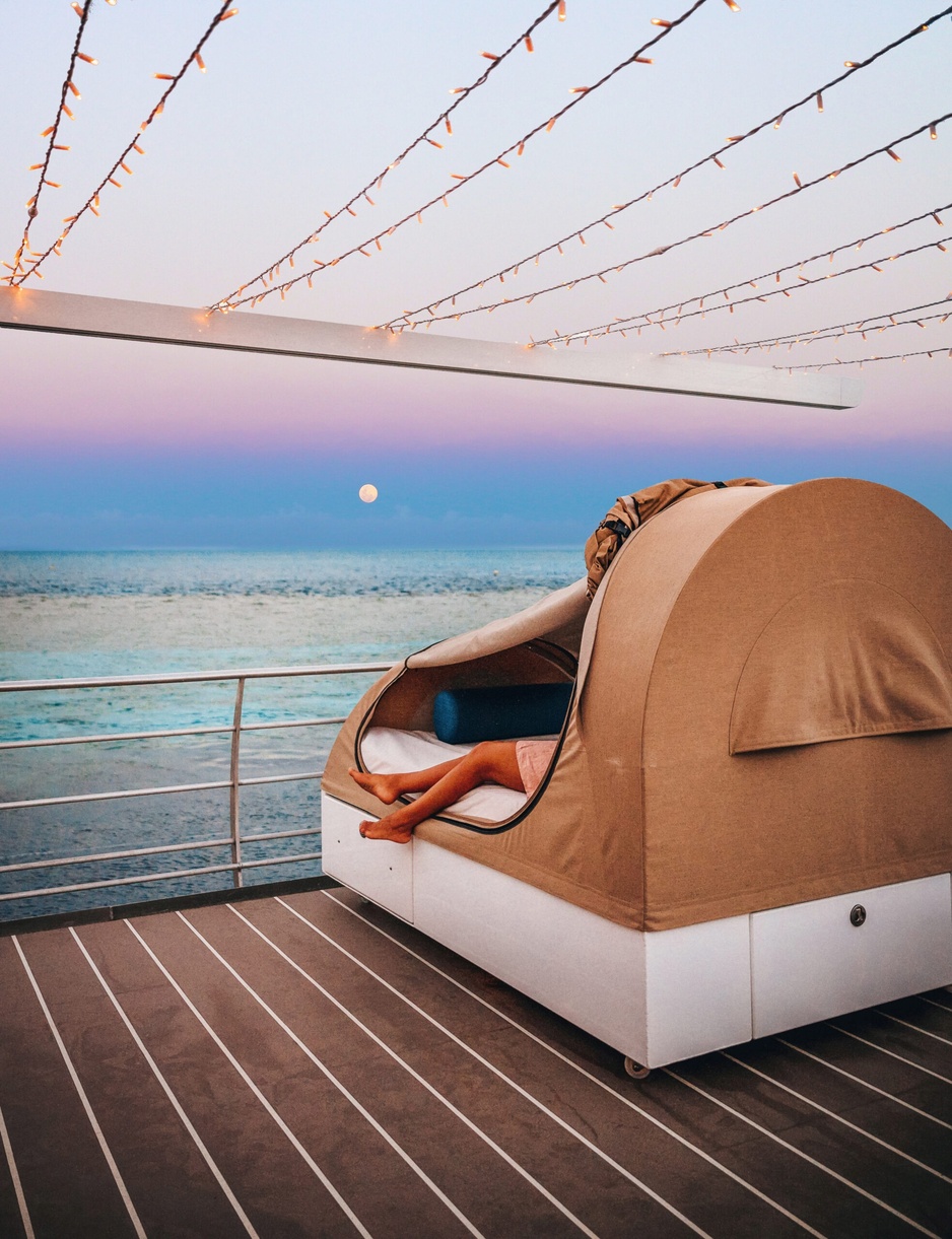 Reefsuites Tent