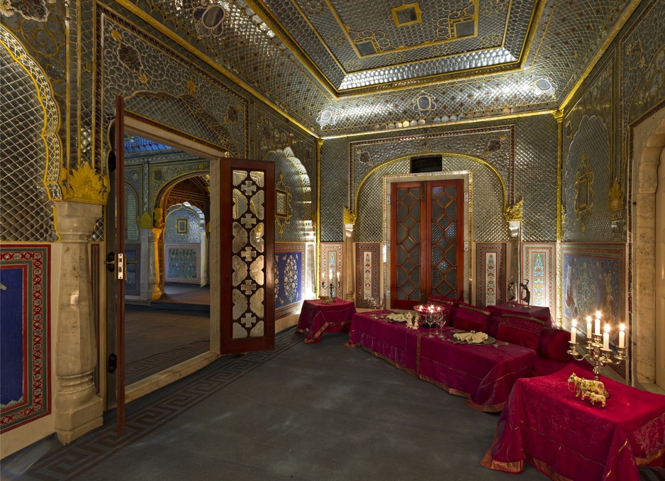 Samode Palace decorated room