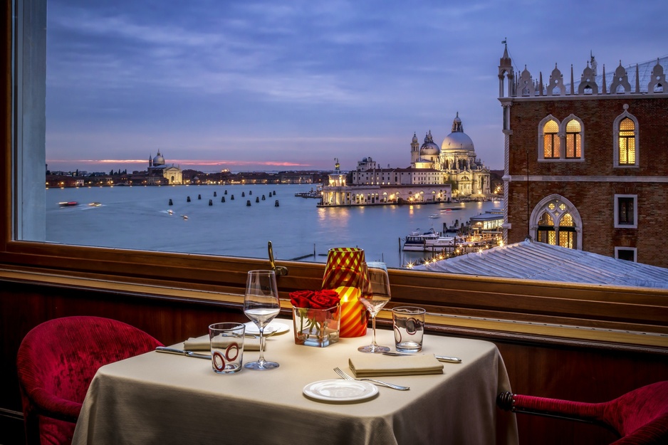Restaurant Terrazza Danieli Candle-Lit Dinner