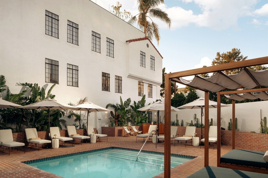 Hotel Lucile Pool Deck