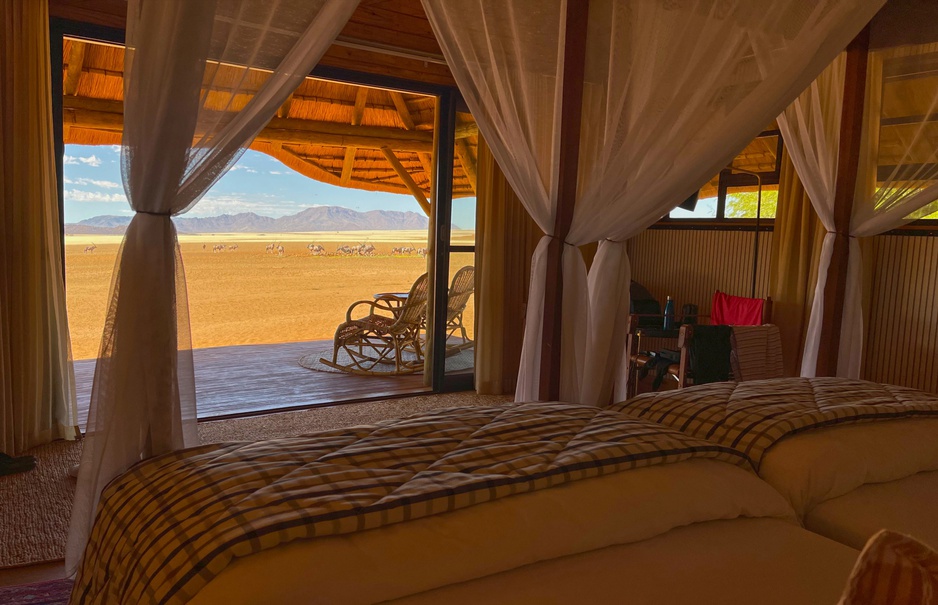 Kwessi Dunes Twin Bed