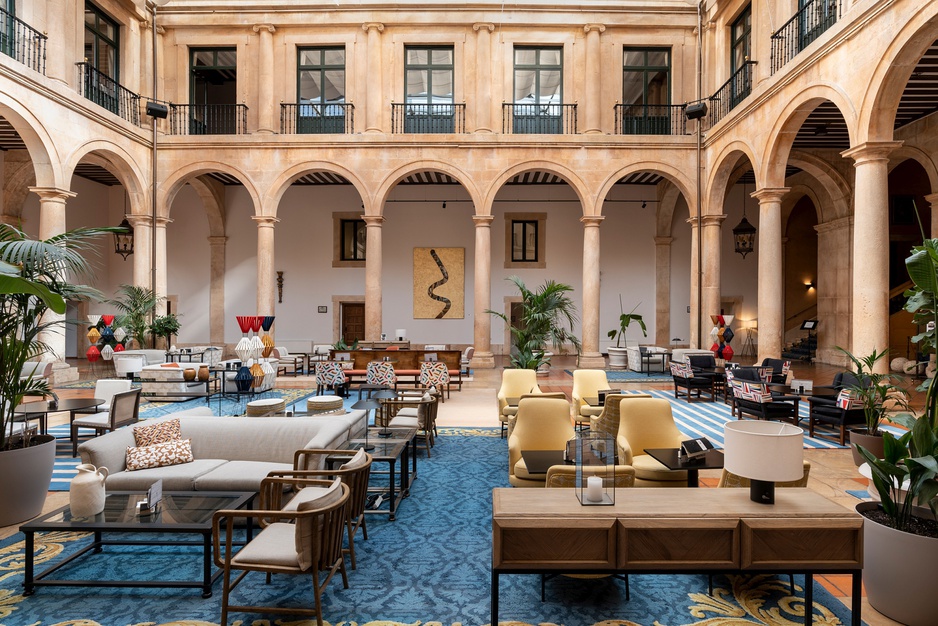 Parador de Lerma Courtyard