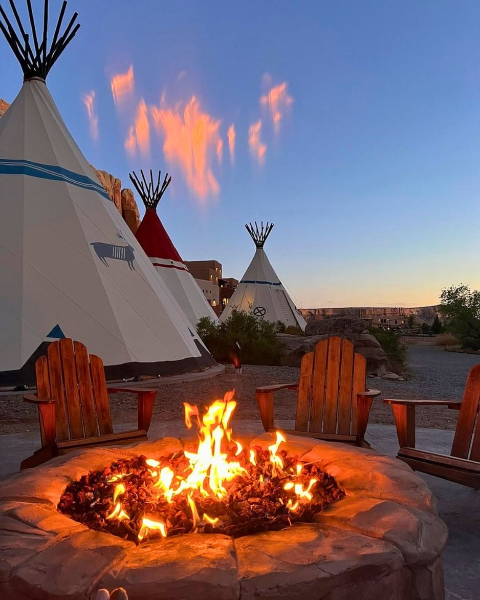 Bluff Dwellings Resort Teepees