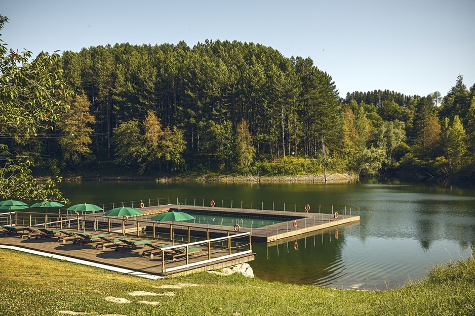 Oasyhotel San Vito Lake