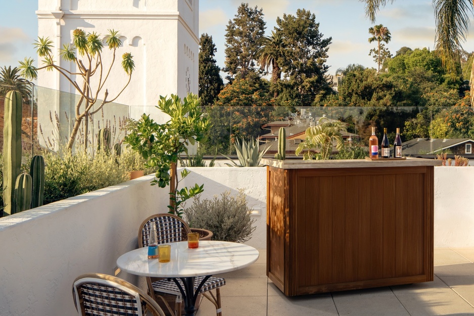 Hotel Lucile Roof Deck Bar