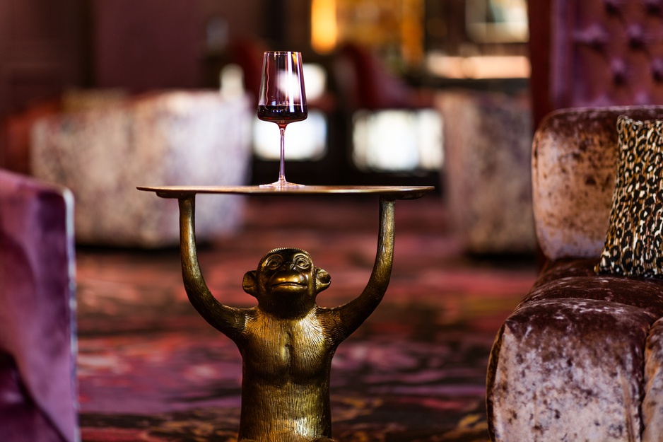 JAG Hotel Mojo Bar Monkey Table