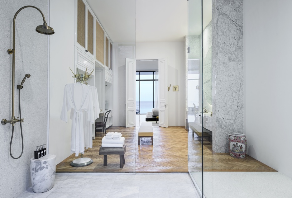 The Library Hotel The Writer Villa Bathroom