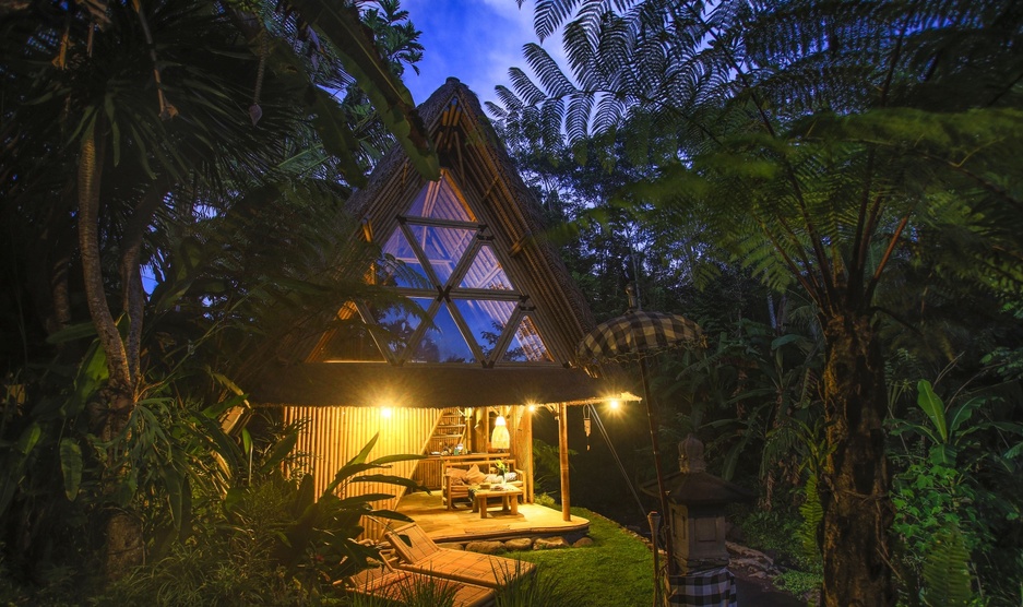 Hideout Bali - Cozy Off-Grid Bamboo Home