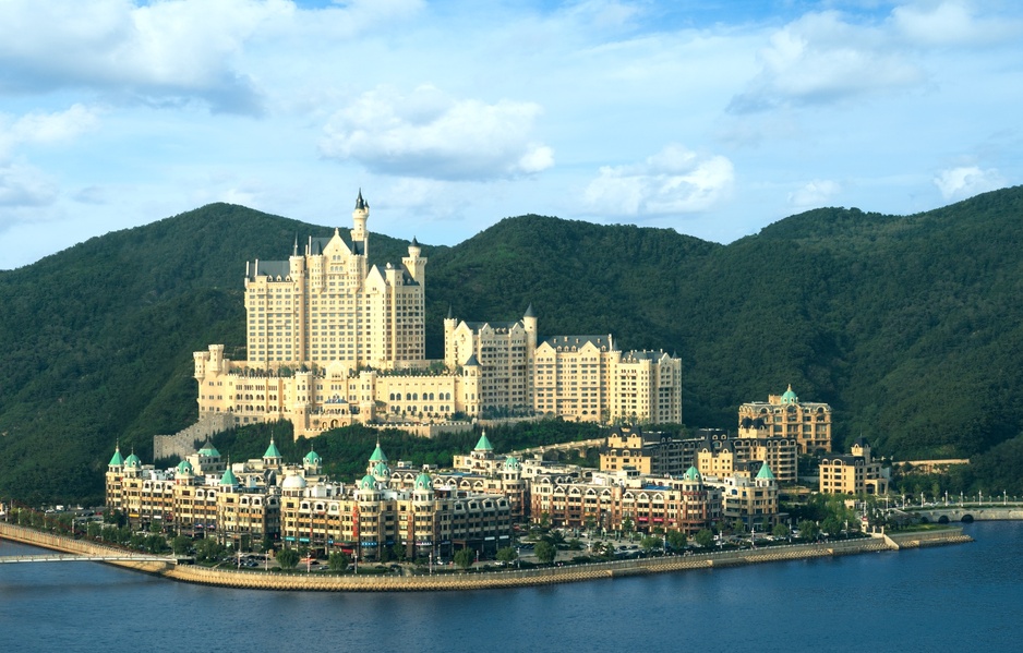 The Castle Hotel In Dalian - Medieval-Like Architecture In China