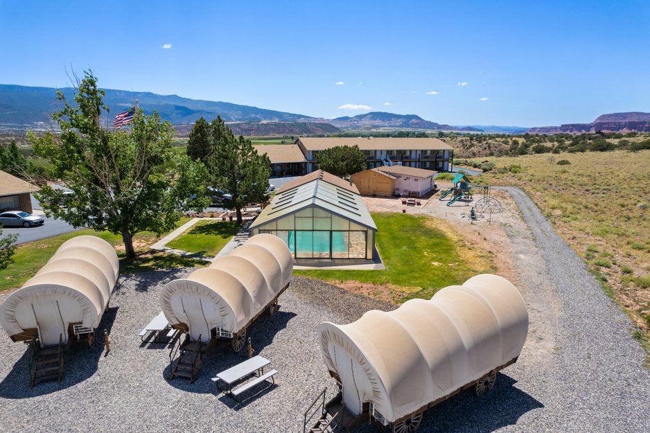 Broken Spur Inn & Steakhouse Top View