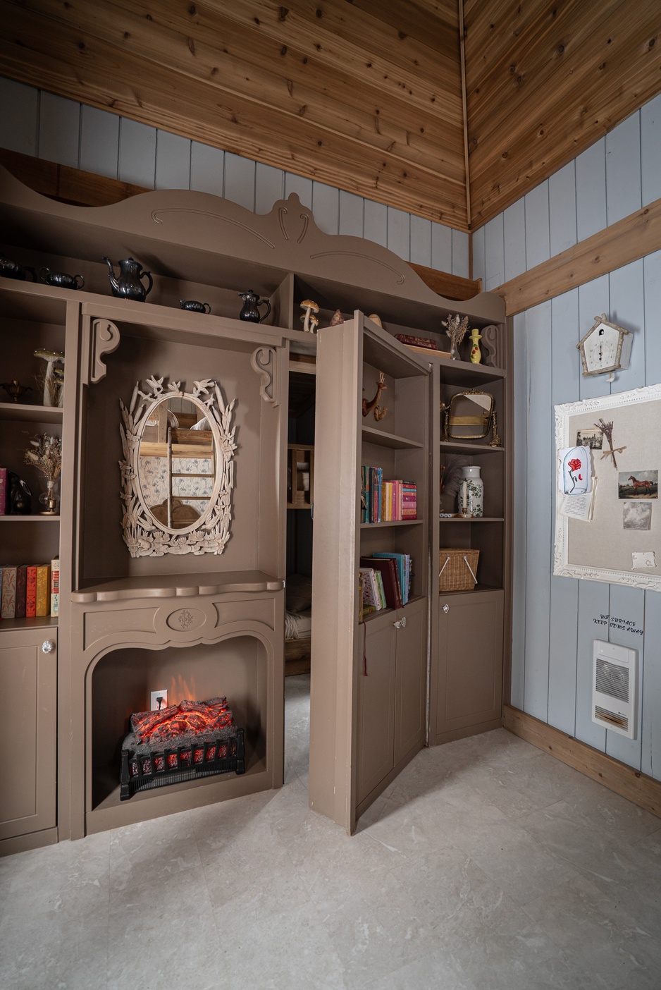 Charmed Resorts Crowsnest Pass - Belle's Cottage