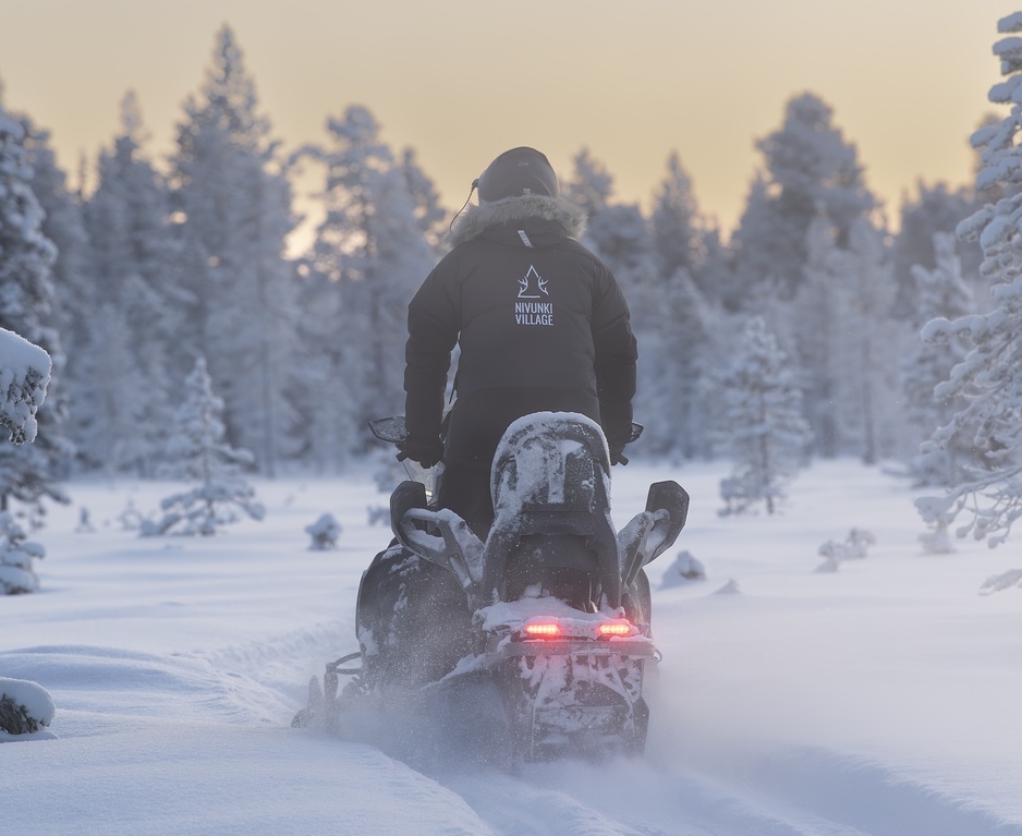 Nivunki Village Snowmobiling