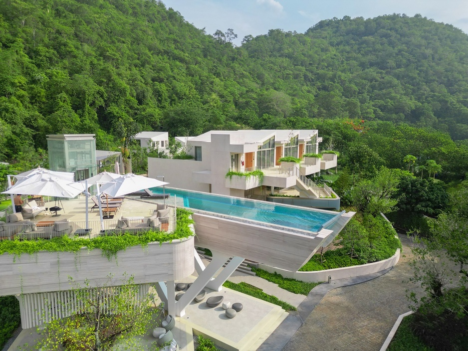 Hotel MYS Khao Yai - Skylight Pool Aerial