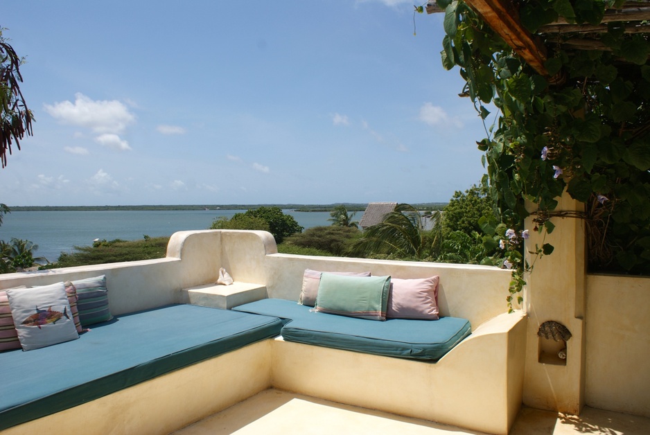 Banana House rooftop terrace with sea view