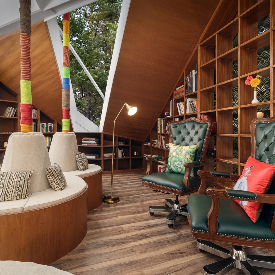 Tree of Life Eila Art Hotel Library