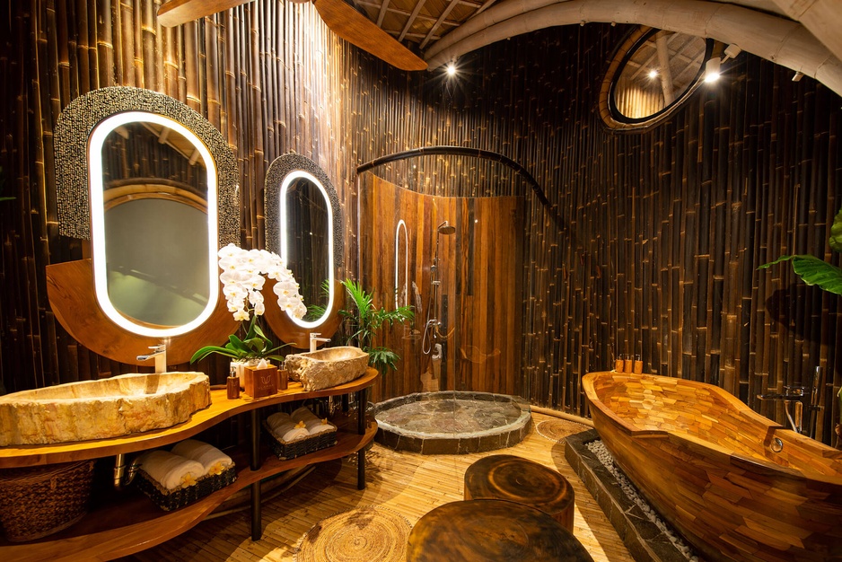 Ulaman Eco Luxury Resort - Cocoon Jungle Villa Bathroom