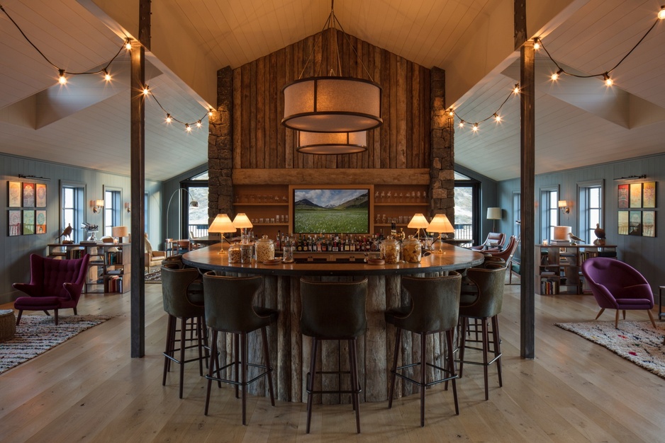 Deplar Farm bar