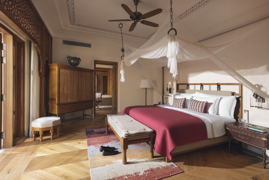 Six Senses Fort Barwara - Raja Man Singh Pool Suite Bedroom