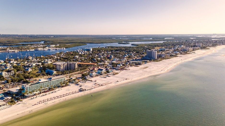 Pyramids in Florida Fort Myers Beach Location