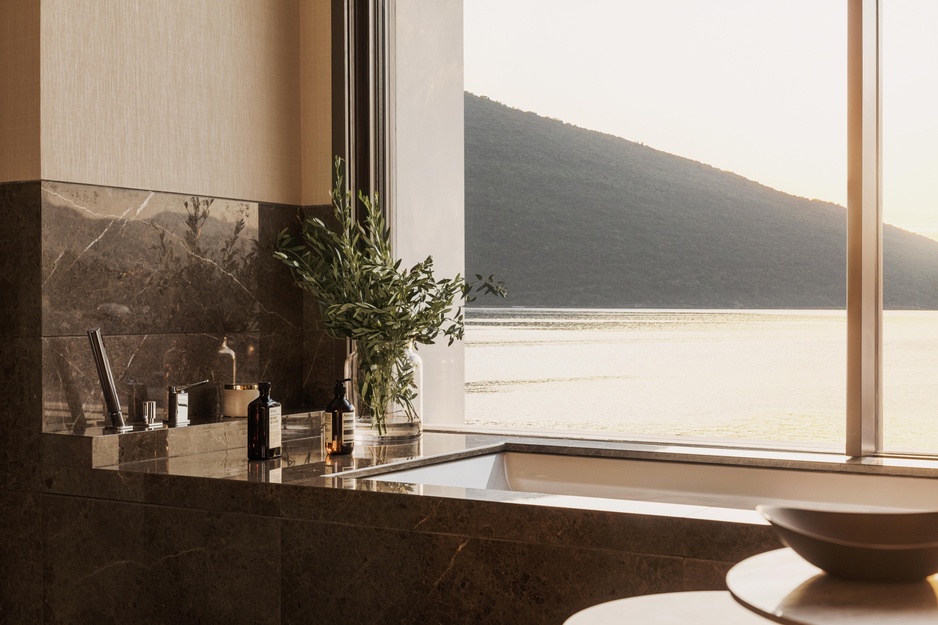 One&Only Portonovi Resort Bathtub And The Adriatic Sea