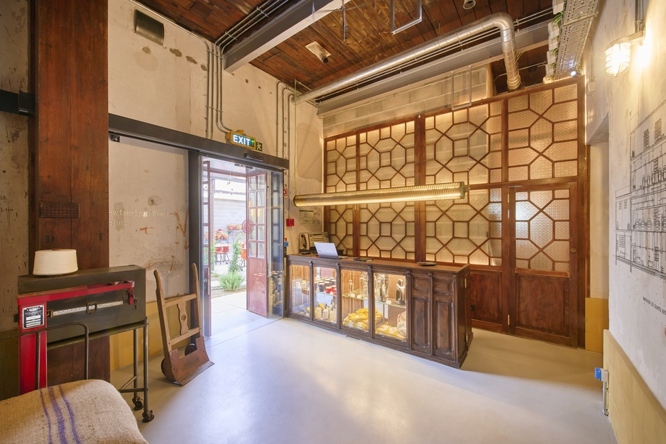 MOAGEM Industrial Lodge Reception