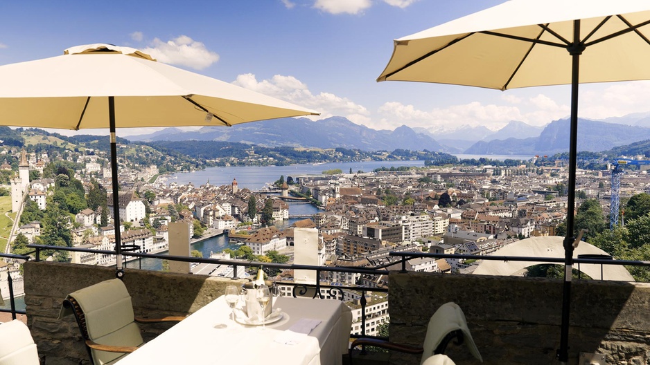 Hotel Château Gütsch - Restaurant Lumieres Terrace Lucerne View