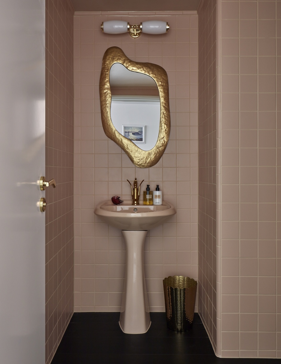 Sea Containers London Hotel - Dynasty Cabin Suite Bathroom