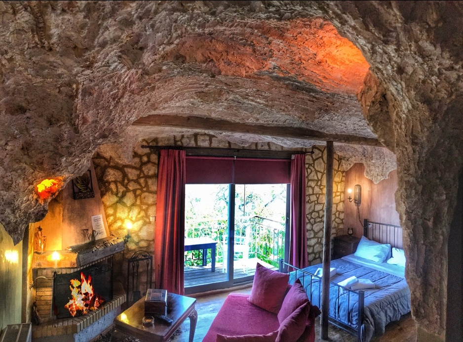 Anemoessa Guesthouse - Zefyros Room